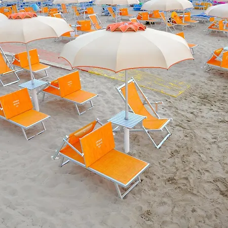 Haus Charlotte Hotel 4*