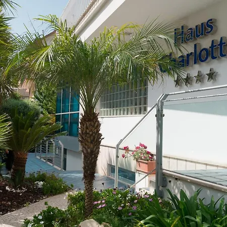 Haus Charlotte 4*