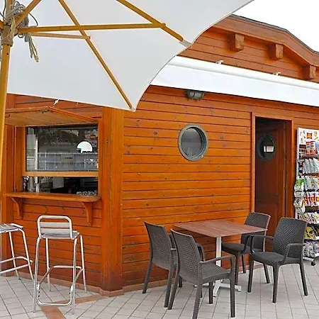 Haus Charlotte Otel San Benedetto del Tronto