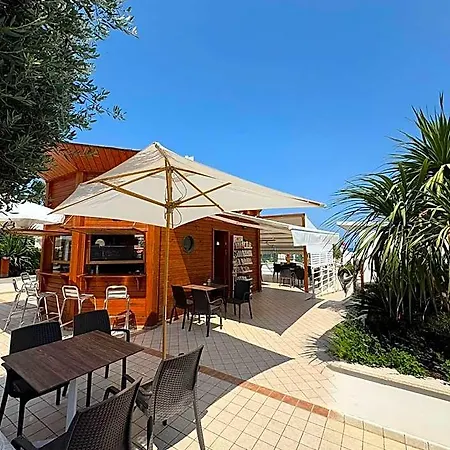 Haus Charlotte 4* San Benedetto del Tronto