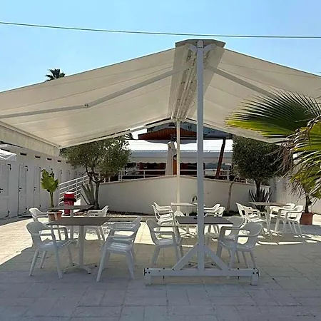 Haus Charlotte Otel